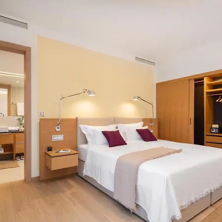 Villa Luxury Bracchia Magic Retreat I With Heated Pool, Sauna And Jacuzzi On Brac *