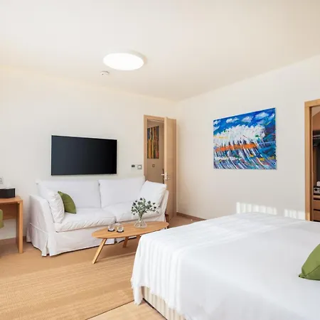 Luxury Bracchia Magic Retreat I With Heated Pool, Sauna And Jacuzzi On Brac Villa Škrip
