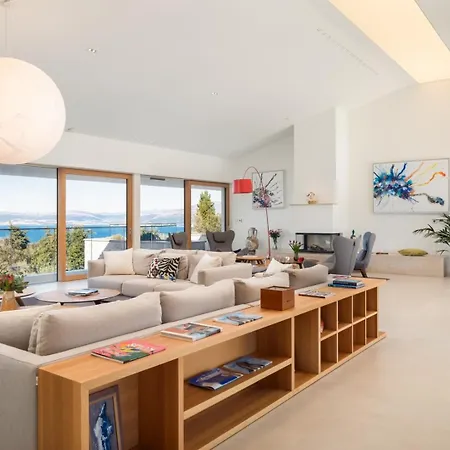 Luxury Bracchia Magic Retreat I With Heated Pool, Sauna And Jacuzzi On Brac Villa *