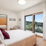 Luxury Bracchia Magic Retreat I With Large Heated Pool & On Brac Villa *