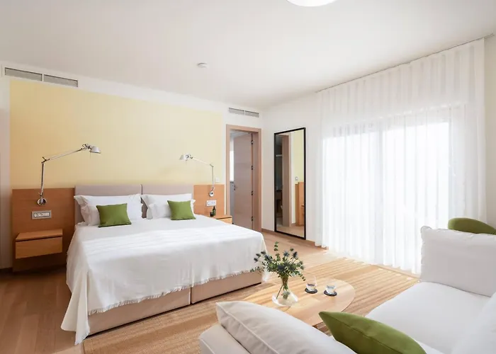 Luxury Bracchia Magic Retreat I With Heated Pool, Sauna And Jacuzzi On Brac Βίλα
